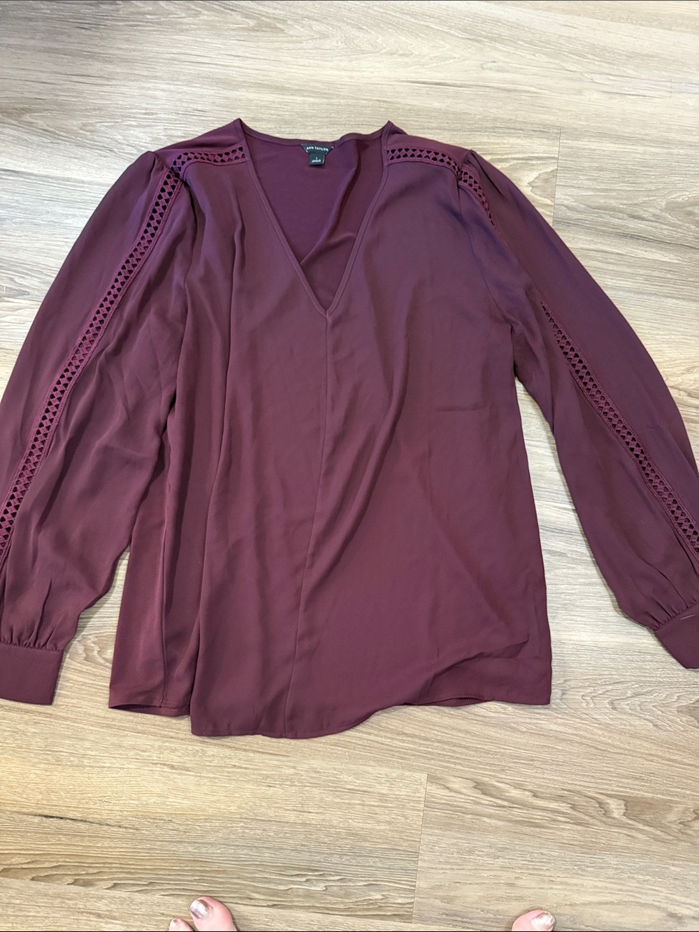 Women's V-Neck Long Sleeve Blouse in Purple/Burgundy